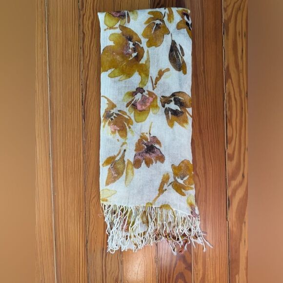 NWT H&M Scarf - Picture 1 of 4